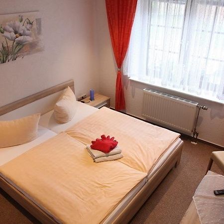 Pension & Gasthof Storchennest Gross Quassow Екстериор снимка