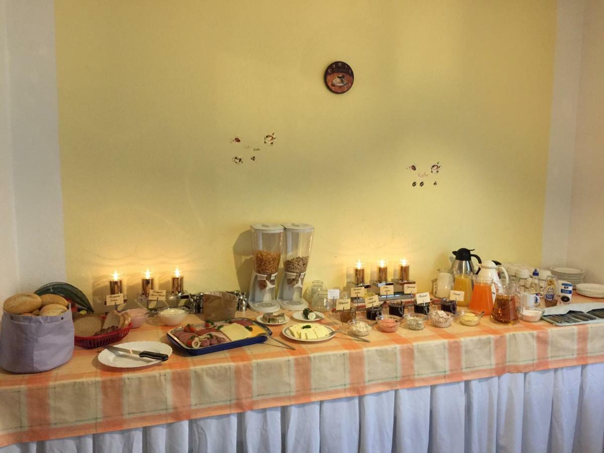 Pension & Gasthof Storchennest Gross Quassow Екстериор снимка