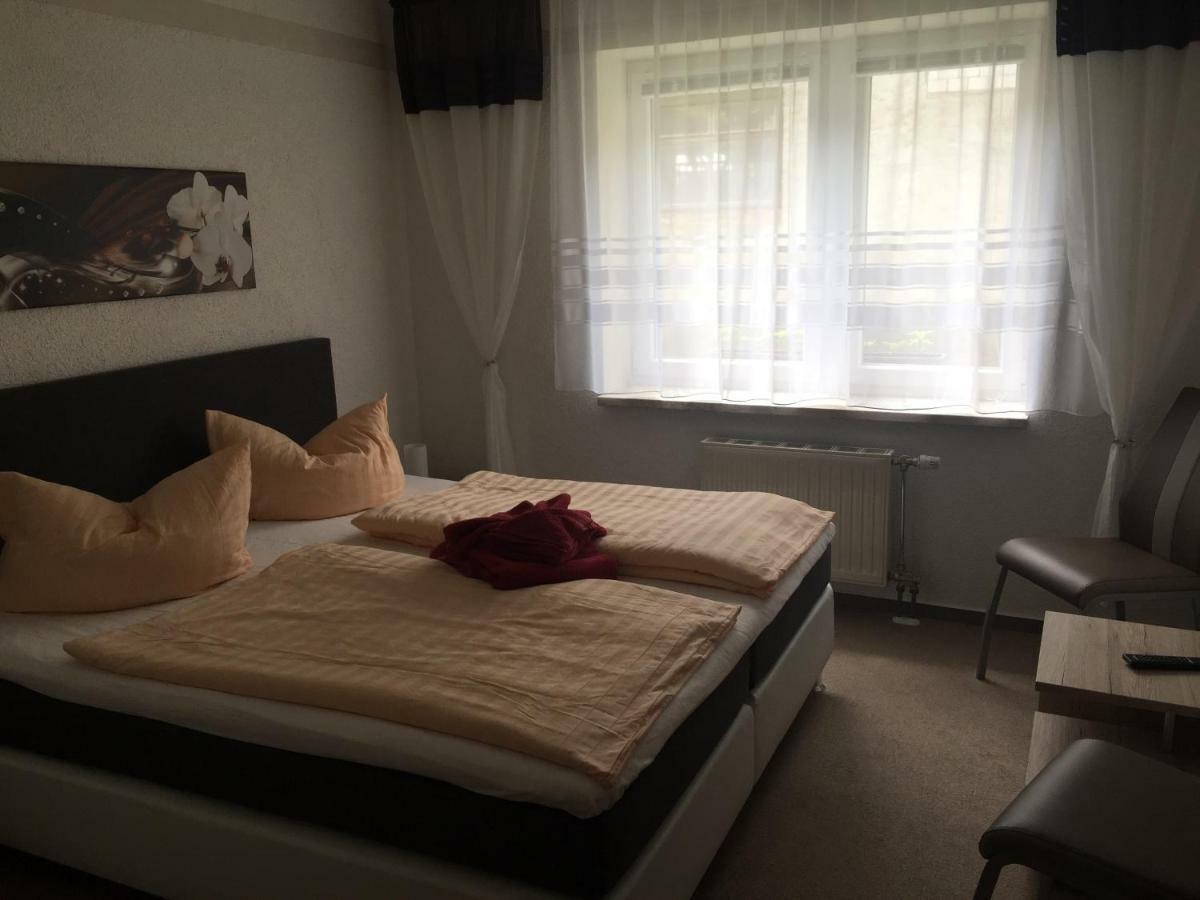 Pension & Gasthof Storchennest Gross Quassow Екстериор снимка
